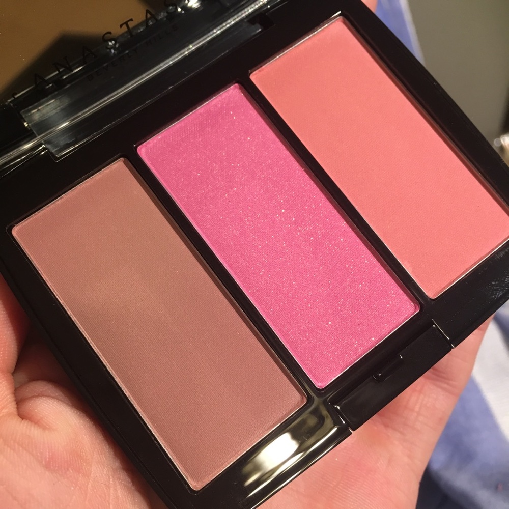 **SOLD**NIB ABH Blush Trio - Pool Party - Picture 2 of 4